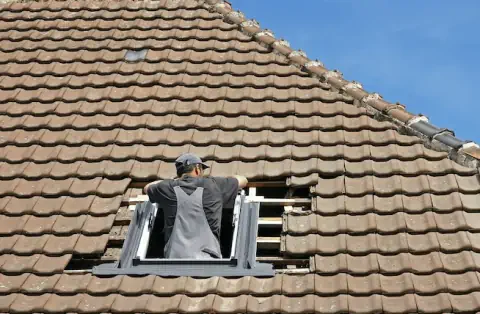 Pose de velux - Nantiat